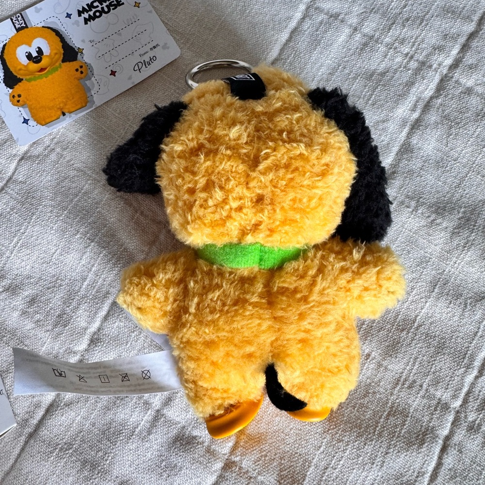 Pop Mart Mickey Family Pluto - Picture 2 of 4